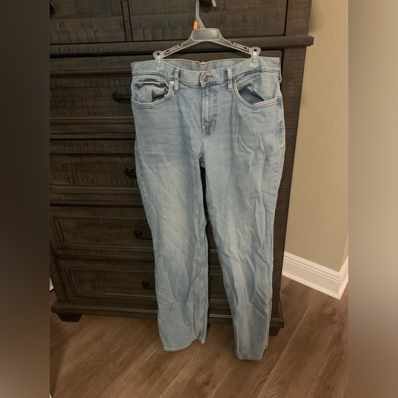 Old Navy Other - 🔹EUC🔹OLD NAVY LOOSE FIT JEANS🔹32x34🔹